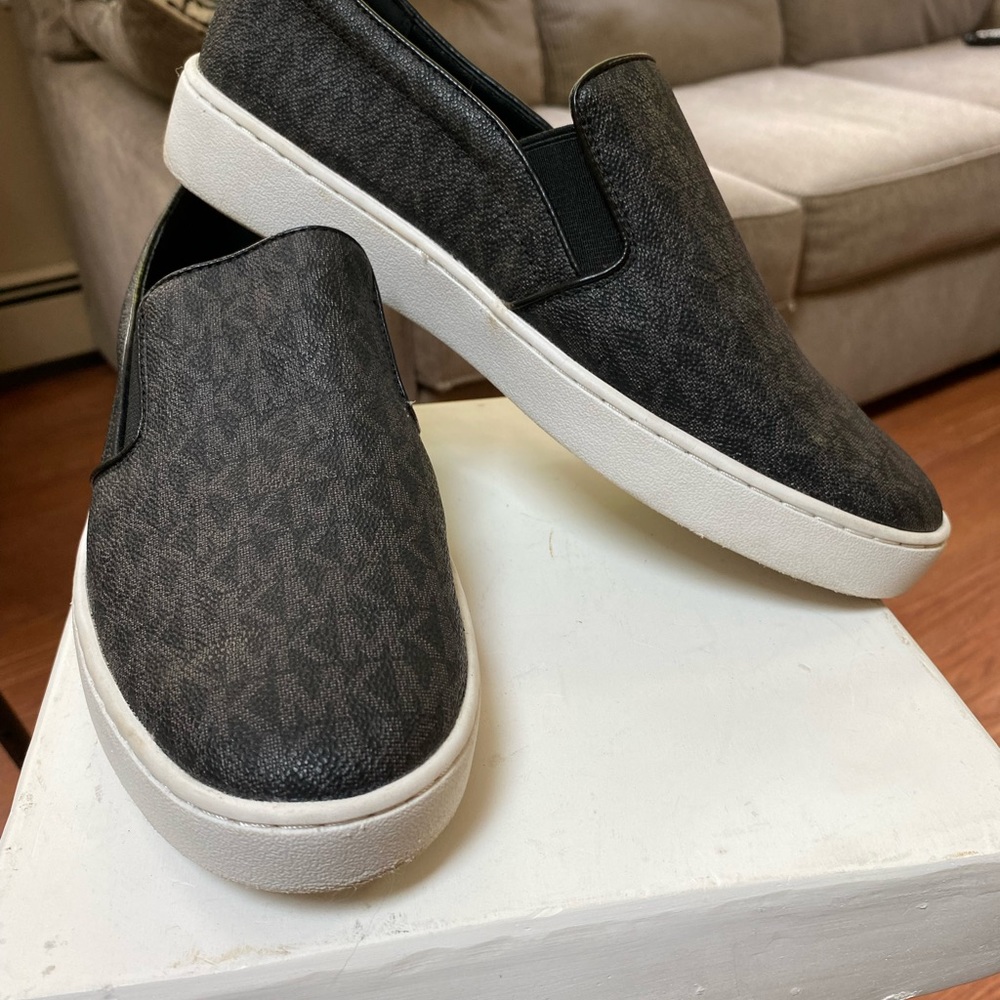 Michael Kors Keaton Slip On Sneakers- Black -9M